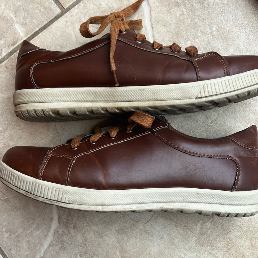 Deer stags dress shoe